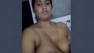 Bela bhabhi in bathroom showing