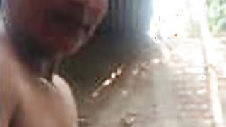 Aldeia bhabhi on you during the bath