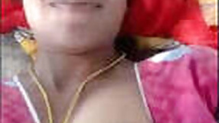 Telugu Bhabhi Showing Breasts Pussy