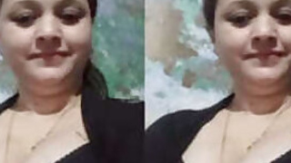 No problems for Indian woman to take XXX clothes off in sex video