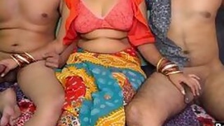 DPS ki college maid ki pahli chudai ki Kamasutra xxx sex