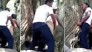 Desi schoolgirl outdoors with boyfriend and caught on xxx camera