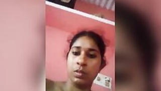 Dehati's wife stripped naked to make you fuck her cock