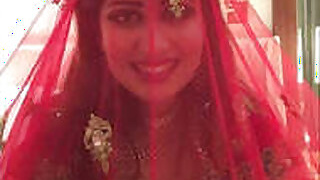 Fatma gorgeous bride paki nude photos and video 1