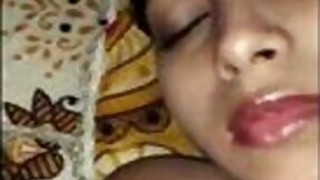 Sleeping Desi wife sex MMC movie leaked online