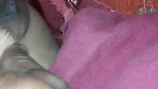 Desi aunt's big breasts pinned