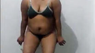 pregnant indian bhabhi shows her pussy and tits