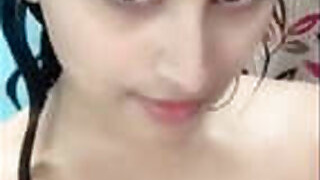 Gunjan Aras Shows her tits and pussy