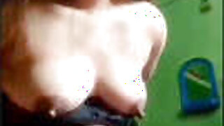 Desi country girl shows her body