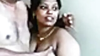 Indian Mallu And Aunt Mallu In hard sex with an aunt alone at home