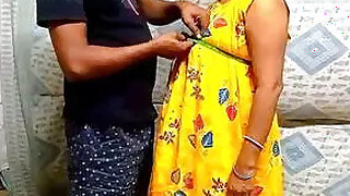 The world's best Indian bhabhi has amazing XXX sex with a master tailor! Sex in Hindi