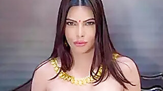 Just Queen Sherlyn Chopra