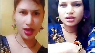 Sexy Desi Bhabhi Sucks Cock On Live Show